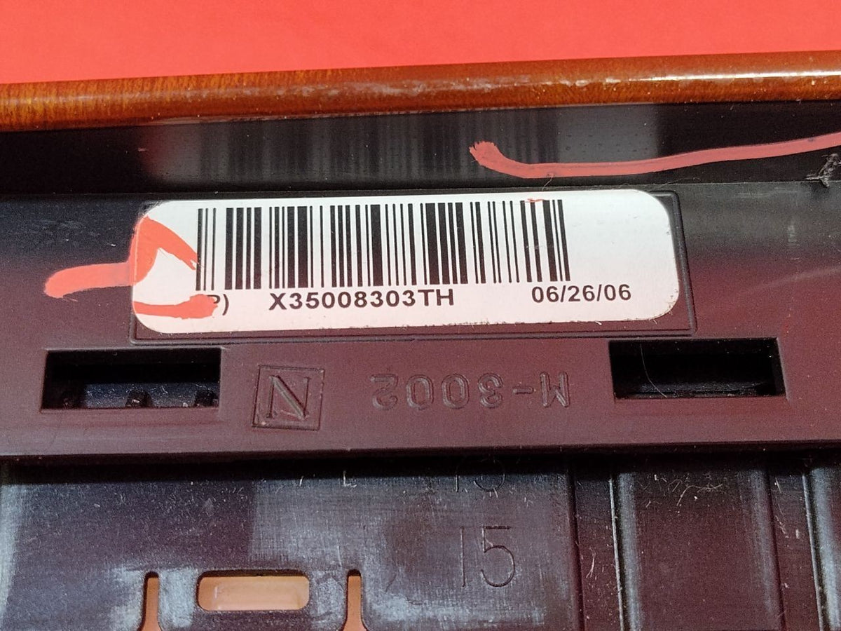 2006 2007 Jeep Grand Cherokee LEFT DRIVER Master Window Switch Woodgrain Bezel
