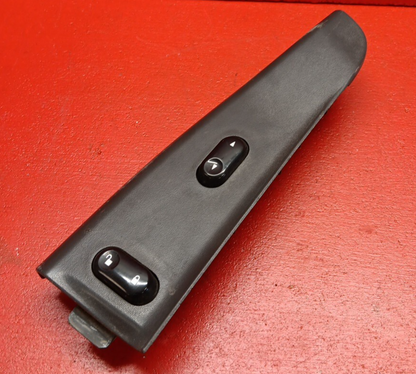 99-01 Ford Super Duty Front Right Passenger Window Switch 2C3T-14A563-AA