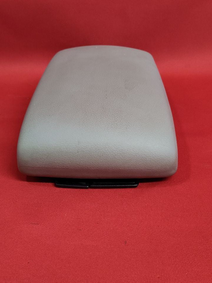 2006-2014 Subaru Tribeca Center Console Arm Rest Lid GREY 92115-XA00A-MV
