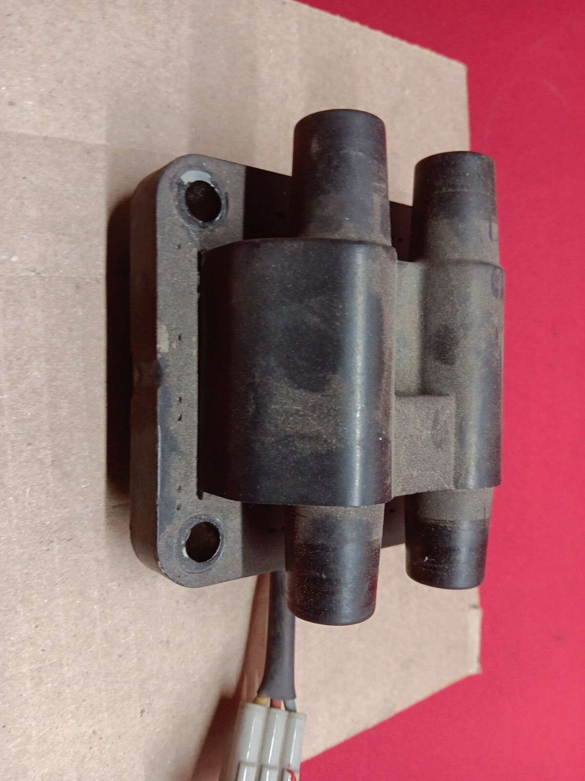 1990 - 1998 Subaru 2.2L H4 Ignition Coil Pack Assembly 22433AA370