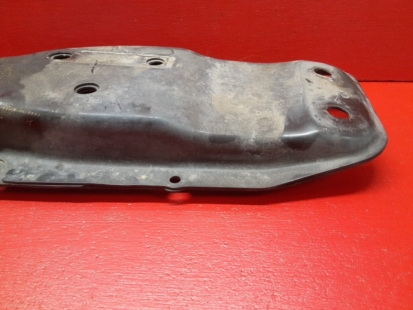 1993 - 2002 Toyota Corolla Engine Mounting Front Support Crossmember Assembly