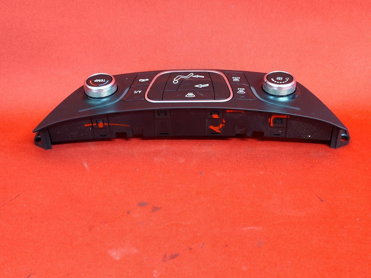 2018 Chevy Chevrolet Equinox Front Dash HVAC Climate Temperature Control Unit 