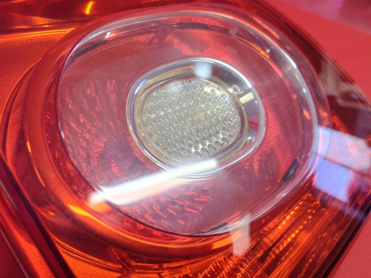 2009-2011 VW Volkswagen Tiguan LEFT DRIVER Inner Hatch Mounted Tail Light Lamp