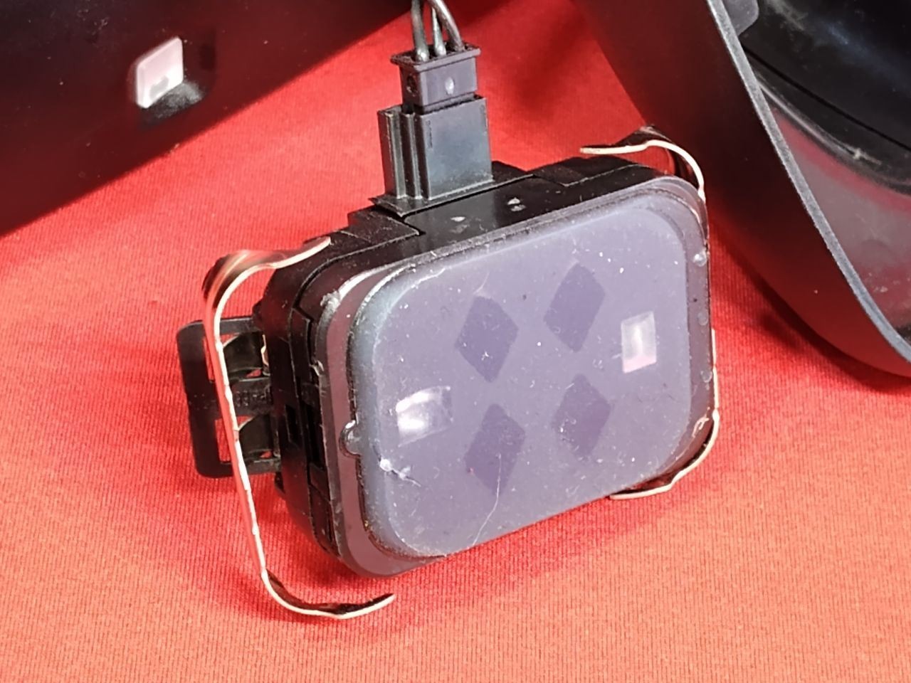 2010-2016 Land Rover 2006-2013 Range Rover Rearview Mirror w/ Rain Sensor