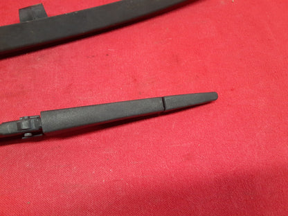 2005 - 2010 Jeep Grand Cherokee Laredo Limited REAR Liftgate Wiper Arm Black