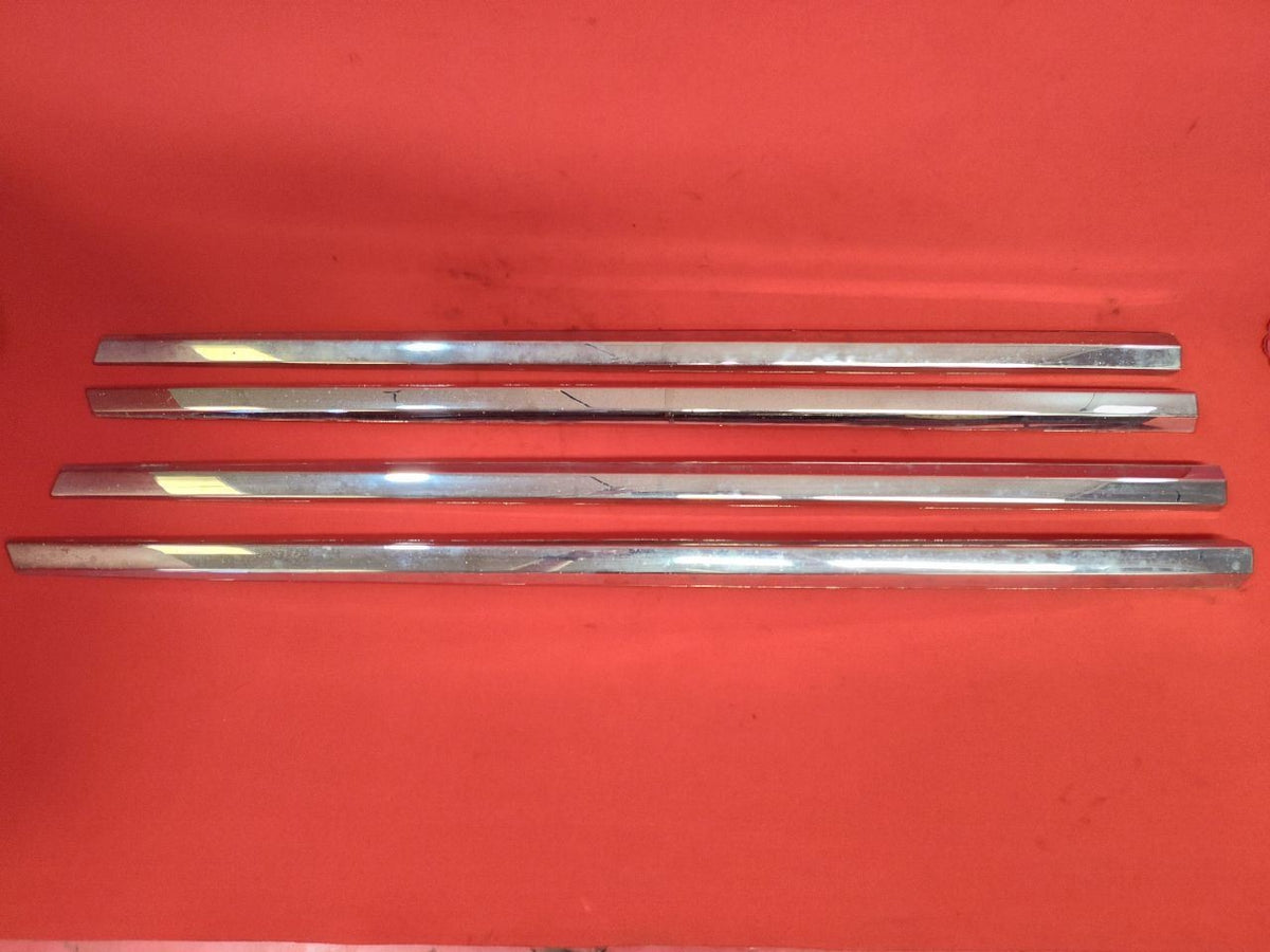2008-2018 Chrysler Dodge Ram Van Door w/ Sliding Chrome Molding Cladding Trim