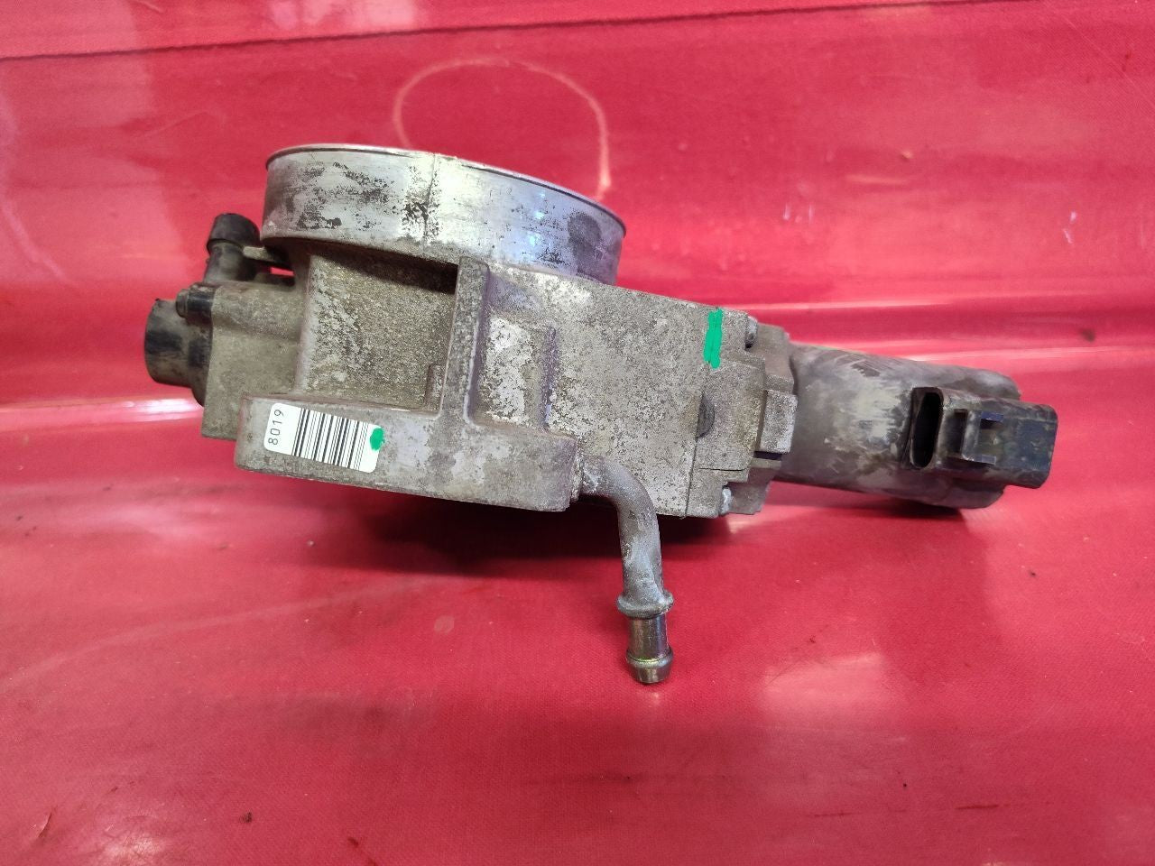 2000-2002 Cadillac GMC Chevy V8 A/T ONLY Throttle Body w/ TPS Sensor Traction