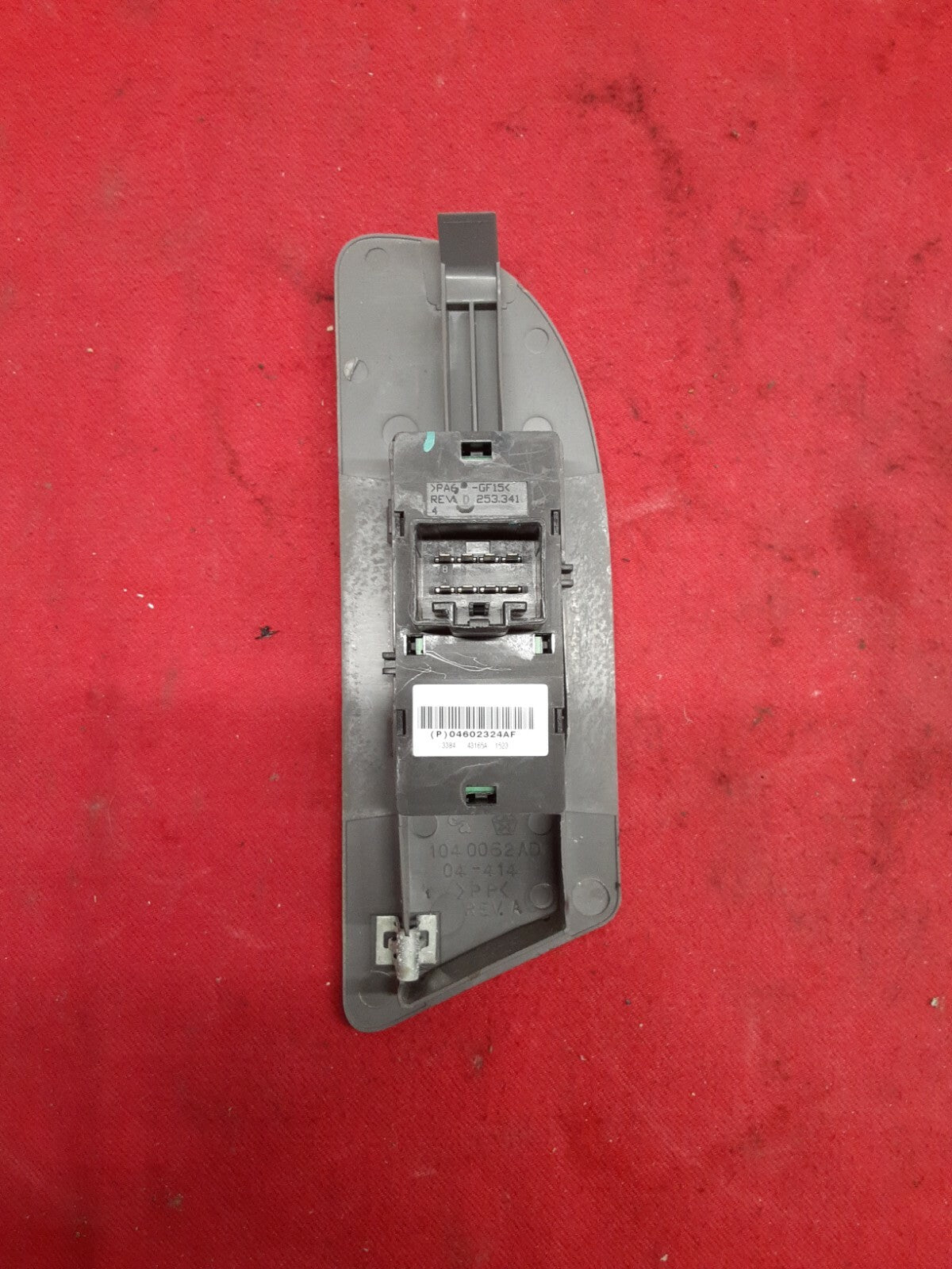 2004 2005 2006 Dodge Durango RIGHT PASSENGER Window Lock Switch Bezel Slate Gray