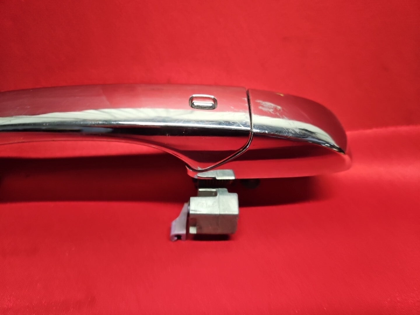 2011 - 2022 Jeep Grand Cherokee / Durango FRONT RIGHT Exterior Door Handle
