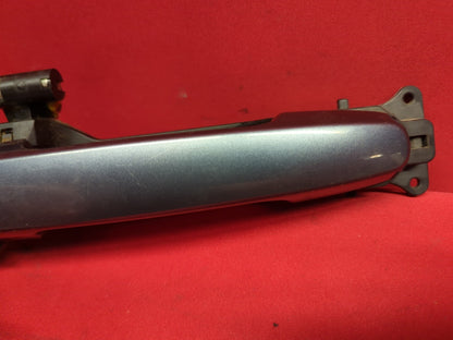 2001 - 2007 FRONT RIGHT Exterior Door Handle 8N6 Bluestone Metallic 69201-52010