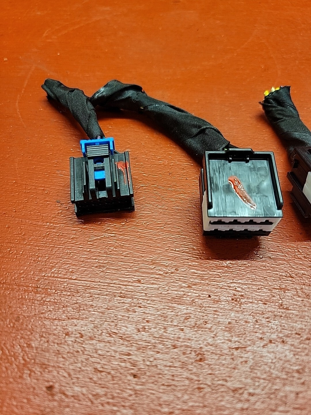 2011-2016 Chevrolet Cruze Radio Amplifier Unit Pigtails 95228887