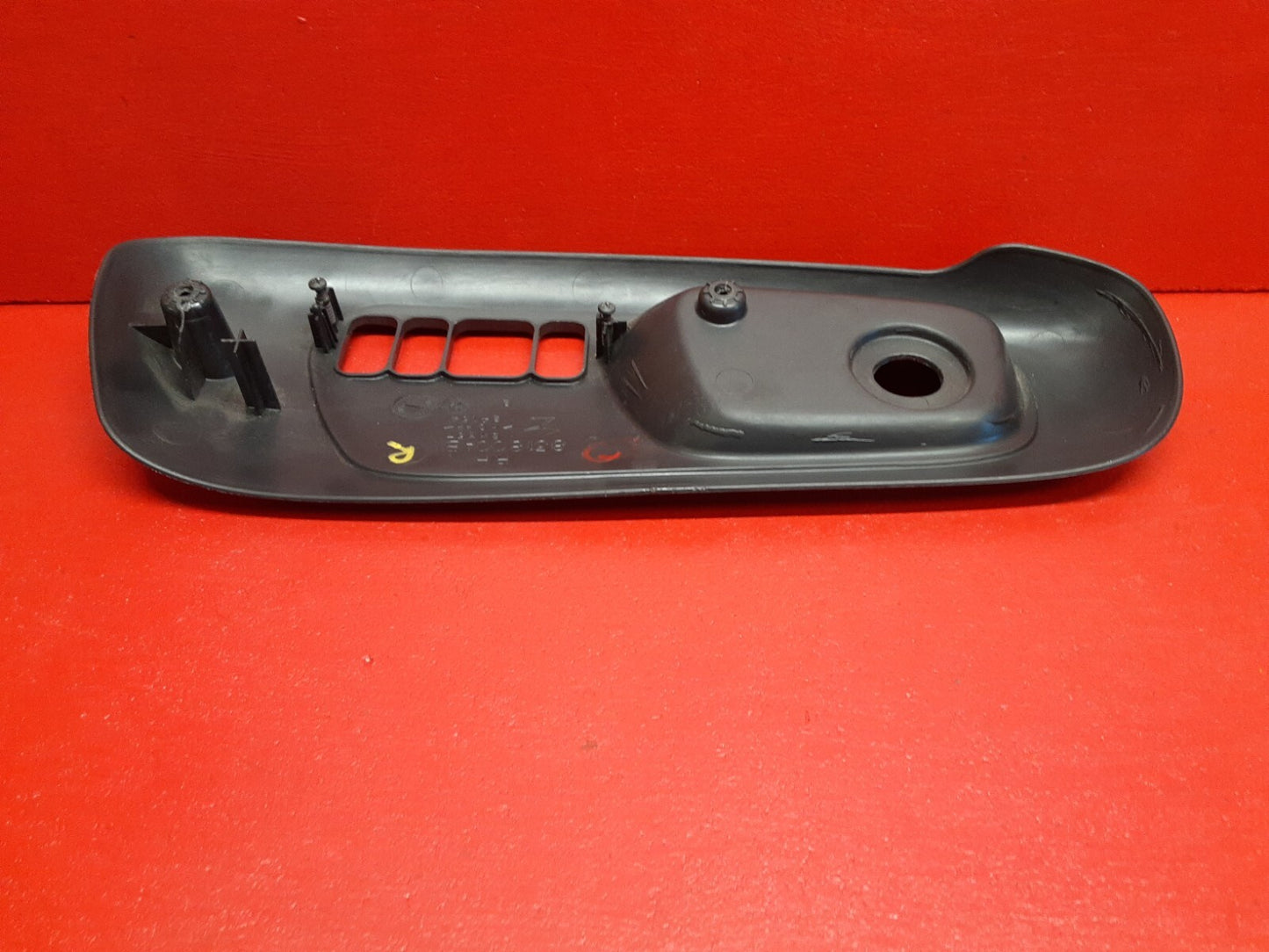 2001 Dodge Durango Power RIGHT PASSENGER Lumbar Seat Switch Bezel Trim 831800AB