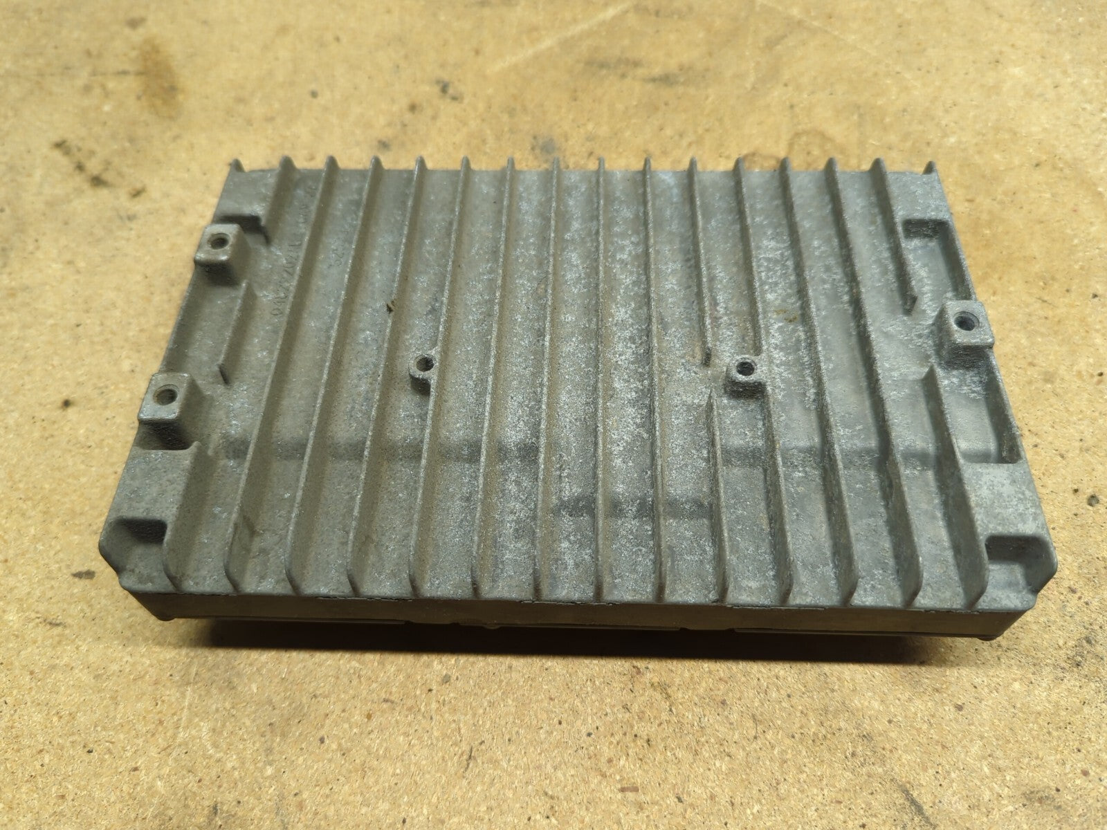 2006 Chrysler Pacifica 3.5L V6 A/T Engine Control Module ECM ECU R4727541AD