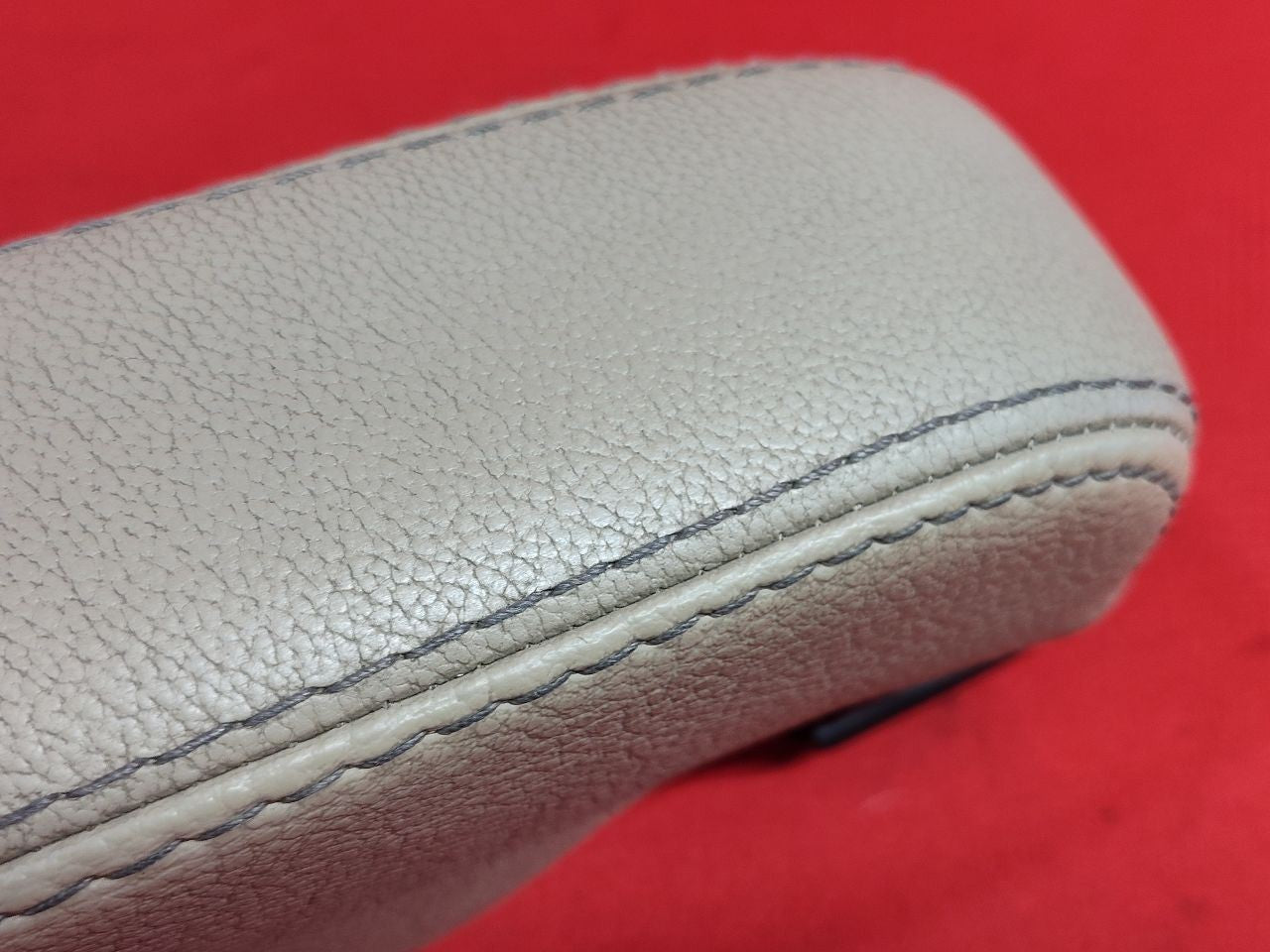 2009-2016 Land Rover LR4 Left Right Front Seat Arm Rest Almond TAURUS Leather