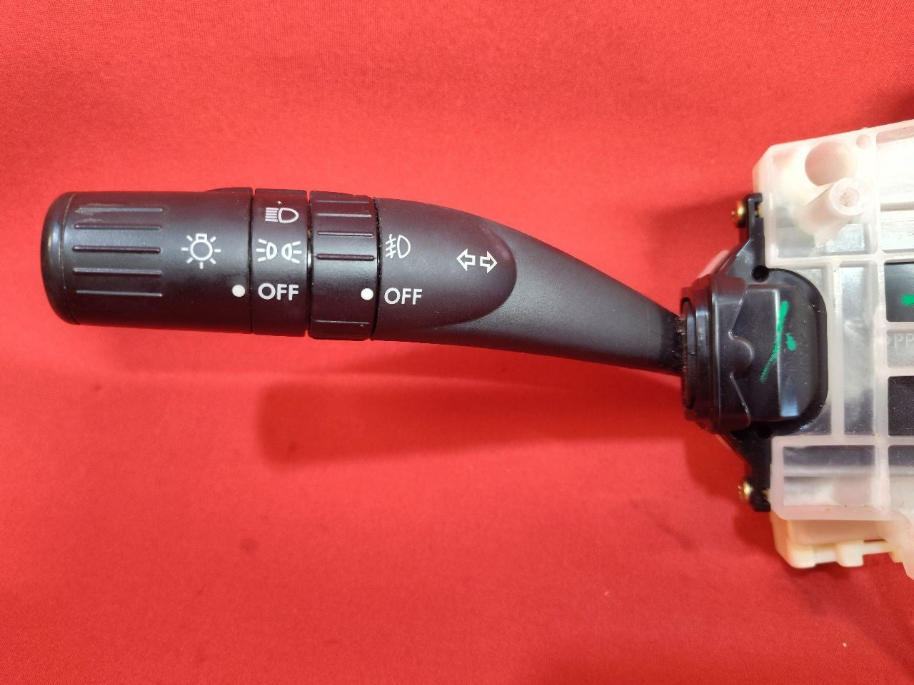 2000-2004 Subaru Outback / Legacy Turn Signal Headlight Wiper Stalk Switch Set