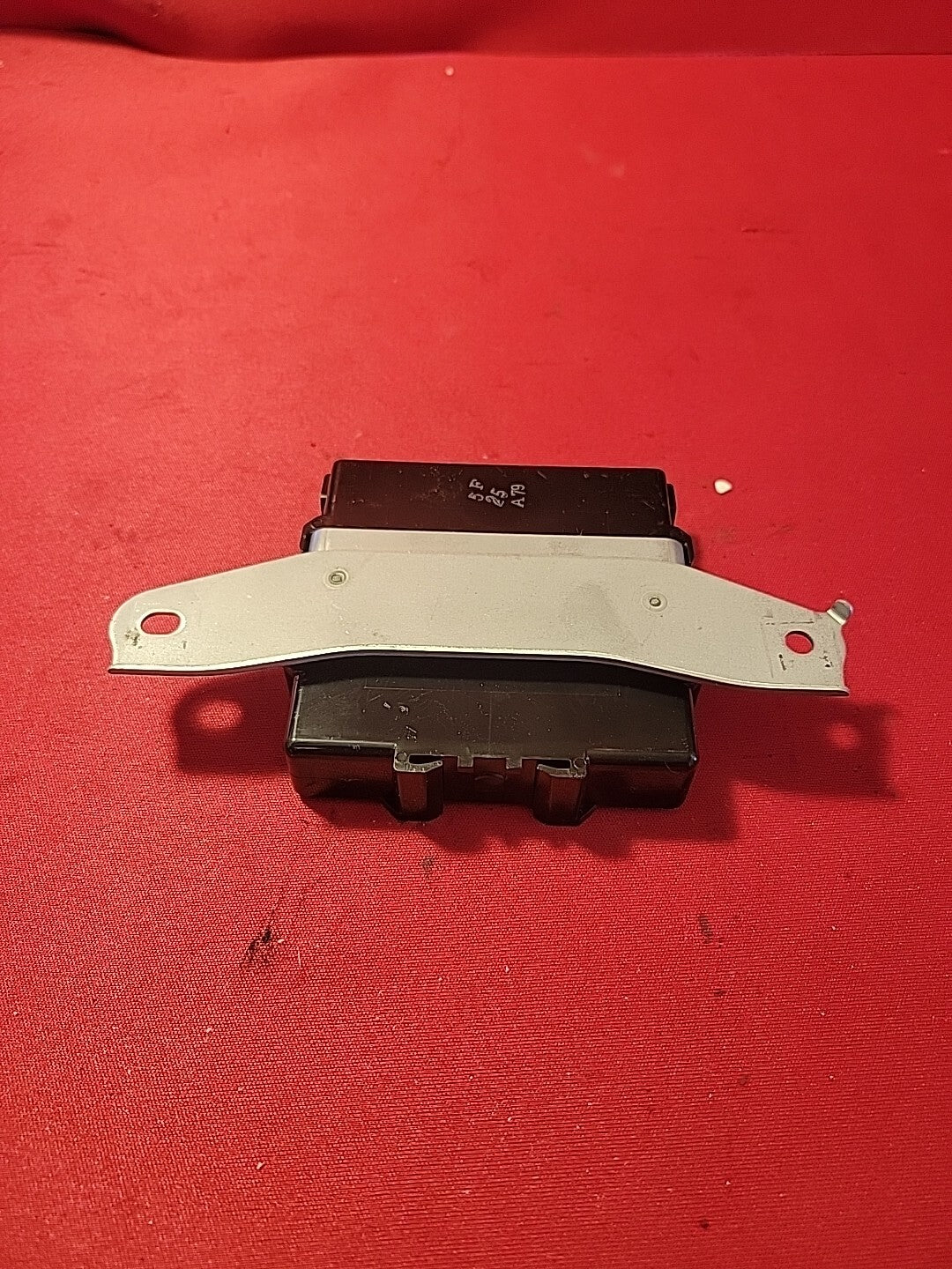 2004 2005 Toyota Prius Anti-Theft Alarm unit Module 8999047020
