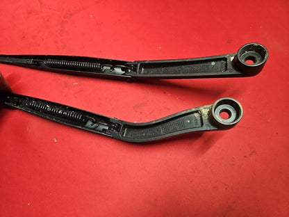 2011 - 2016 Chevy Chevrolet Cruze Windshield Wiper ARM Set Right & Left