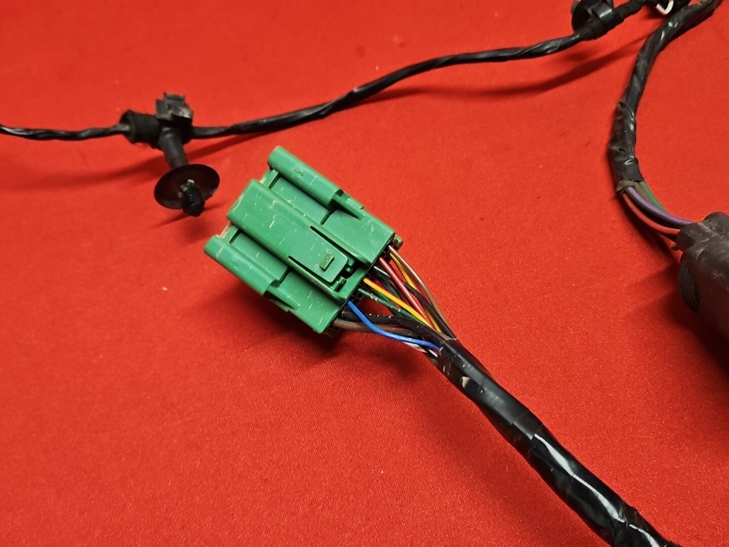 2010 - 2013 Range Rover SPORT "No Trailer Towing" Wiring Harness BH3215R555AC