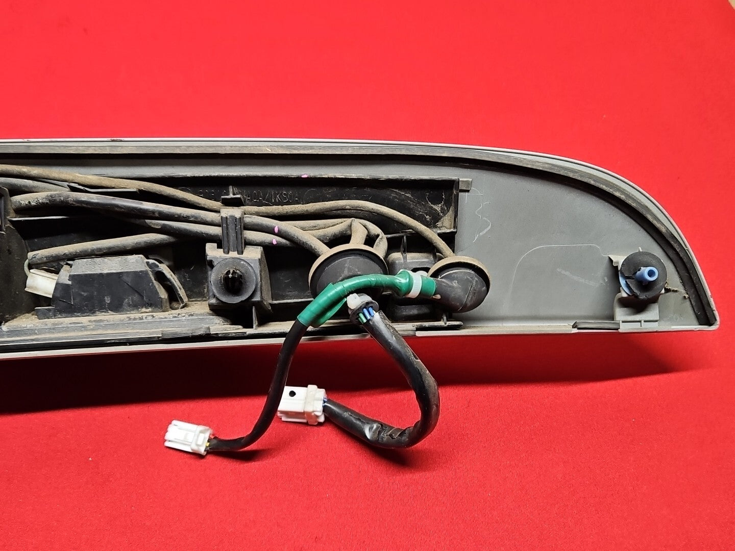 2011 - 2014 Nissan Juke Rear Liftgate Hatch Handle Finish Panel w/ Camera - QX1