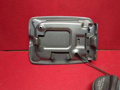 2003 - 2009 Fuel Filler Door Lid Flap w/ Cap 69511-3E110 - G7 - 	Alpine Gray