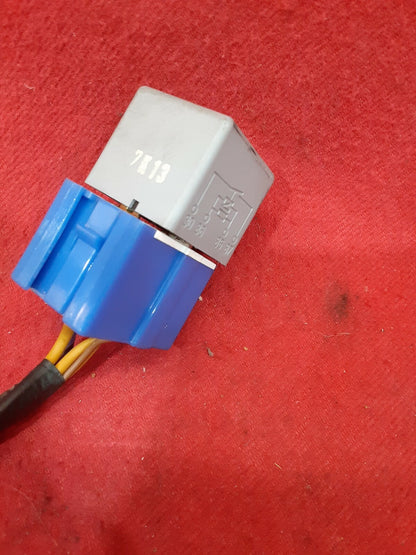 AC Delco Relay with Pigtail Grey 7K13 84580702 12V MAX30A