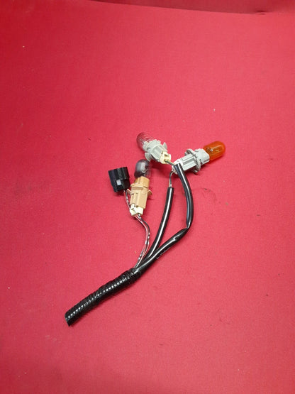 2007-2009 Mazda CX-7 2.3L LEFT or RIGHT Taillight Lamp Harness Socket PIGTAIL
