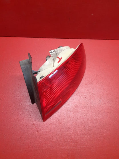 2005-2008 Audi A4 Quattro S4 RS4 RIGHT OUTER Quarter Panel Tail Light Lamp
