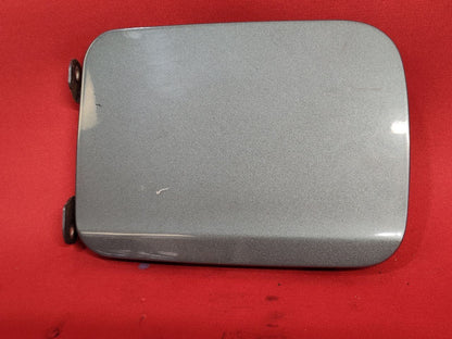 2000-2004 Subaru Legacy / Outback WAGON Fuel Filler Door Lid Wintergreen Met.