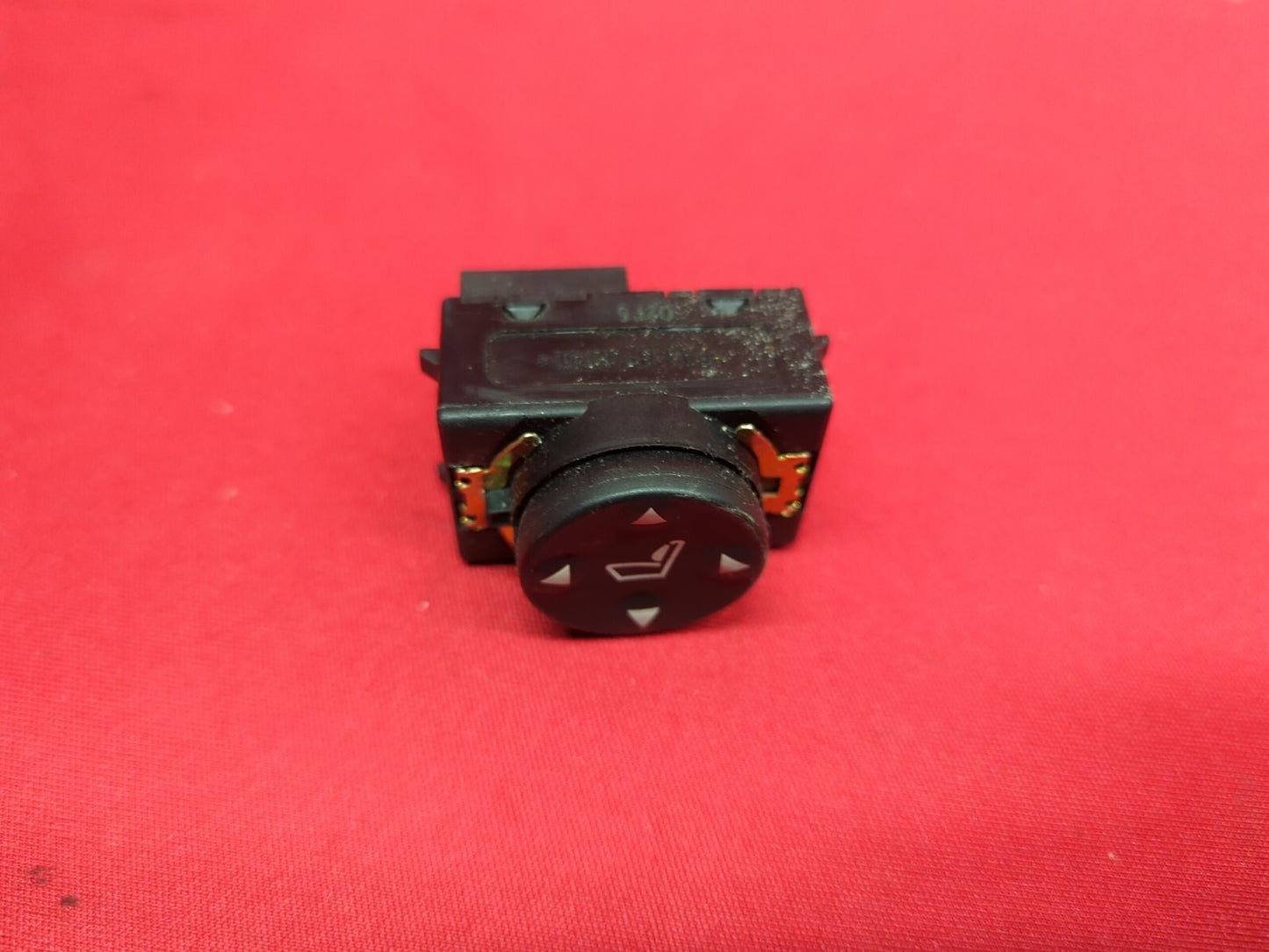 2003 - 2012 Range Rover HSE Some BMW - LEFT Lumbar Seat Switch YUB101030PUY