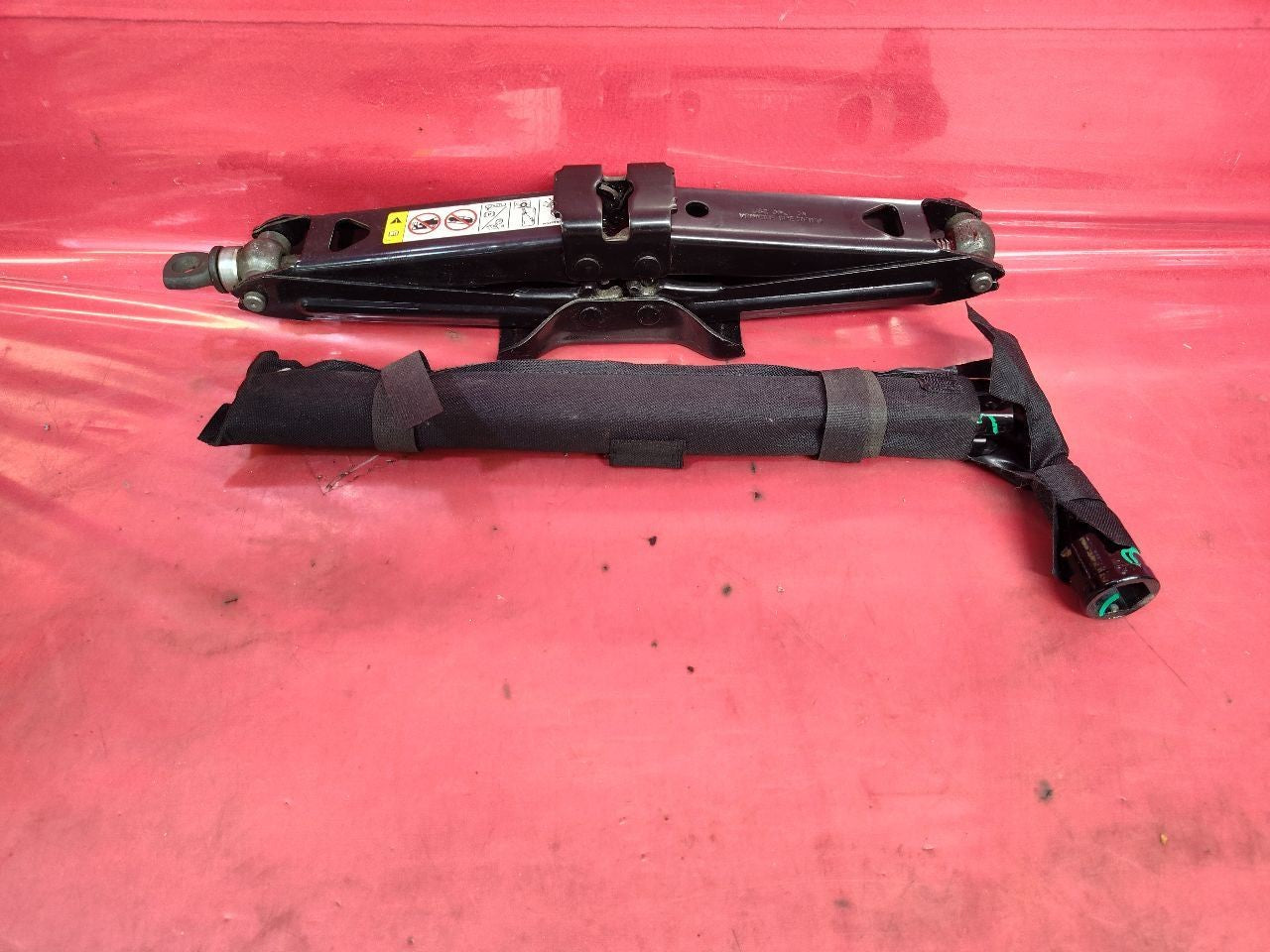 2010-2026 Dodge Ram 1500 Emergency Spare Tire Scissor Jack Tool Kit Set