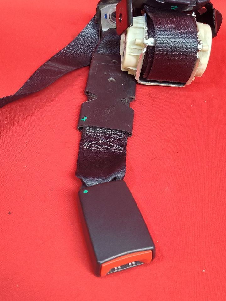 2013-2019 Dodge Ram REAR 2nd Second Row CENTER Shoulder Seat Belt Retractor