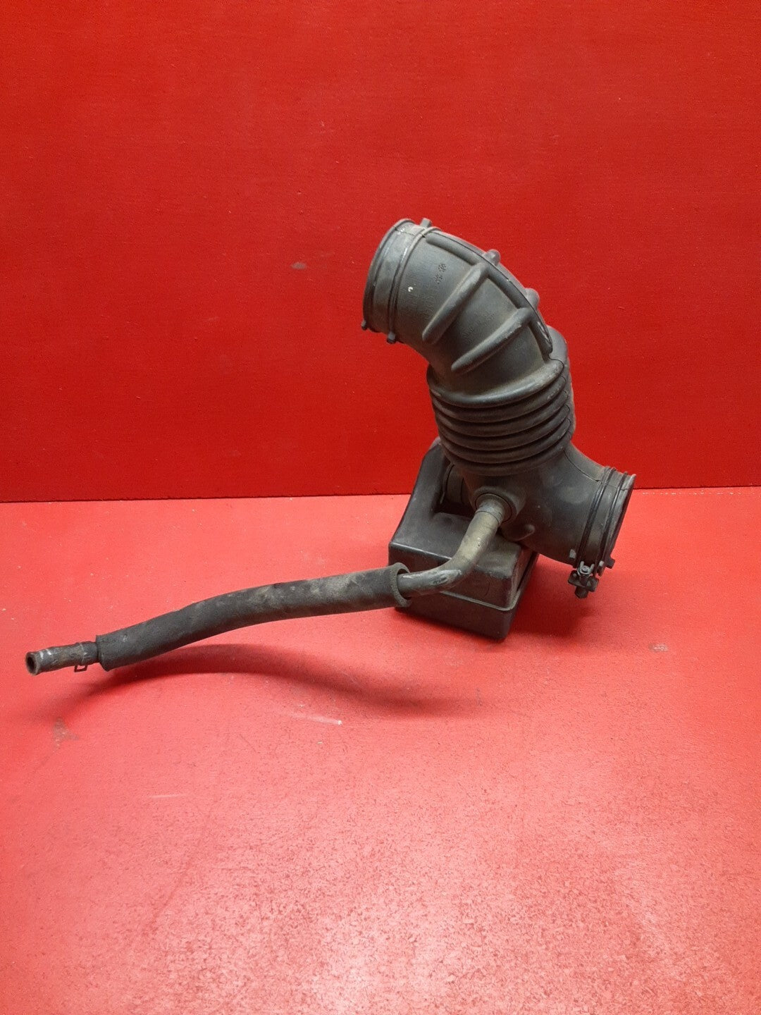 2012 2013 Kia Soul Air Intake Engine Breather Tube 28138-2K600