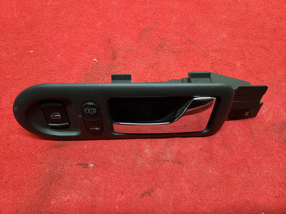 1998 - 2005 Volkswagen Passat - Front Right Interior Door Handle - 3B1837114