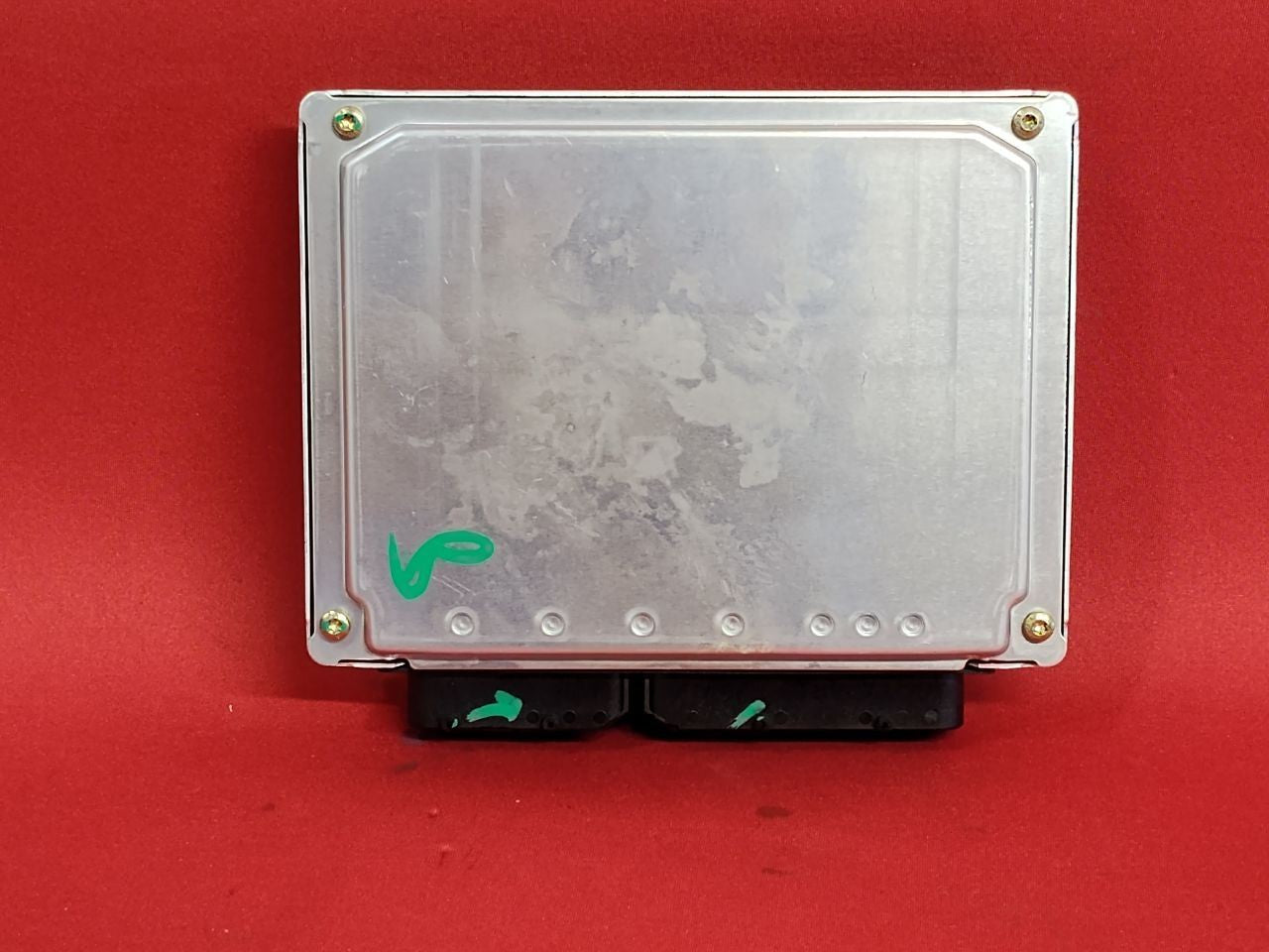 2001 VW Volkswagen Passat 2.8L V6 Auto Trans AWD Engine Control Module ECM ECU