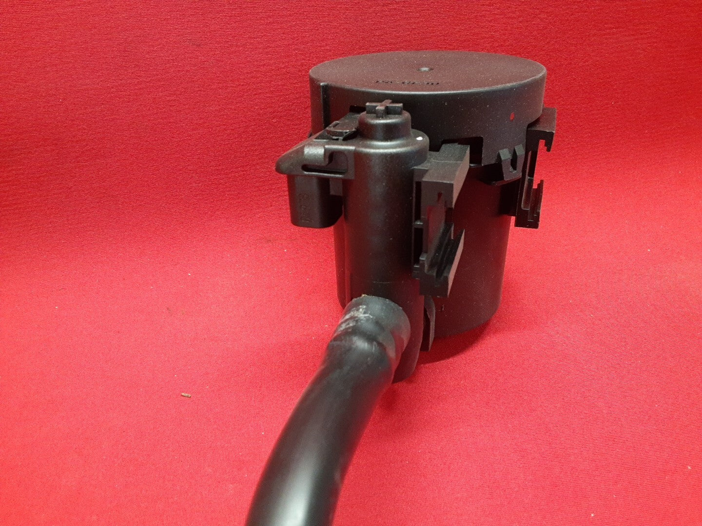 2007-2017 GM Vapor Canister Purge Solenoid 23287620