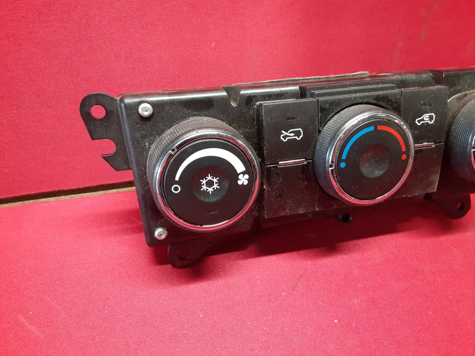 2007 - 2009 Chevy Chevrolet Equinox A/C Heat Climate Control Dash Unit 25950961
