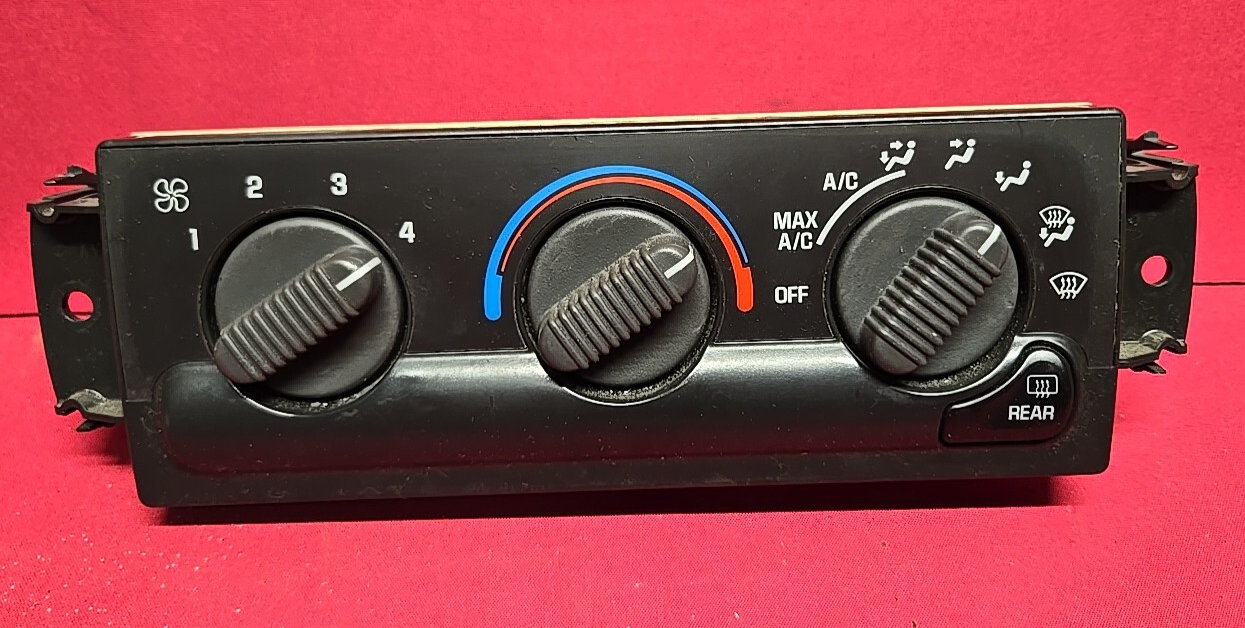1999 - 2005 Chevrolet GMC Oldsmobile HVAC Climate Control Unit w/ A/C 16250535
