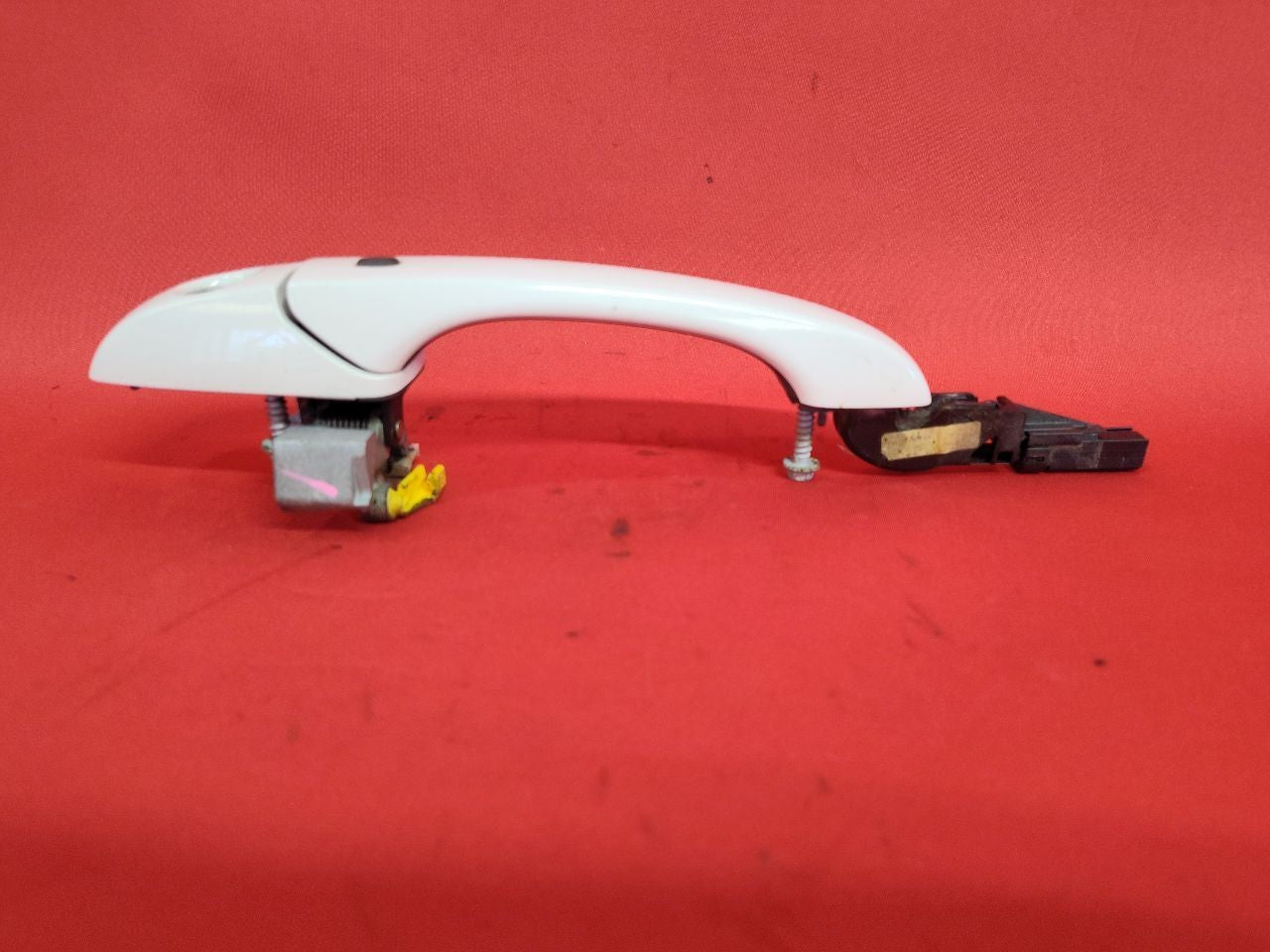 2013-2026 Durango 13-22 Grand Cherokee FRONT LEFT DRIVER Door Handle PW7 White