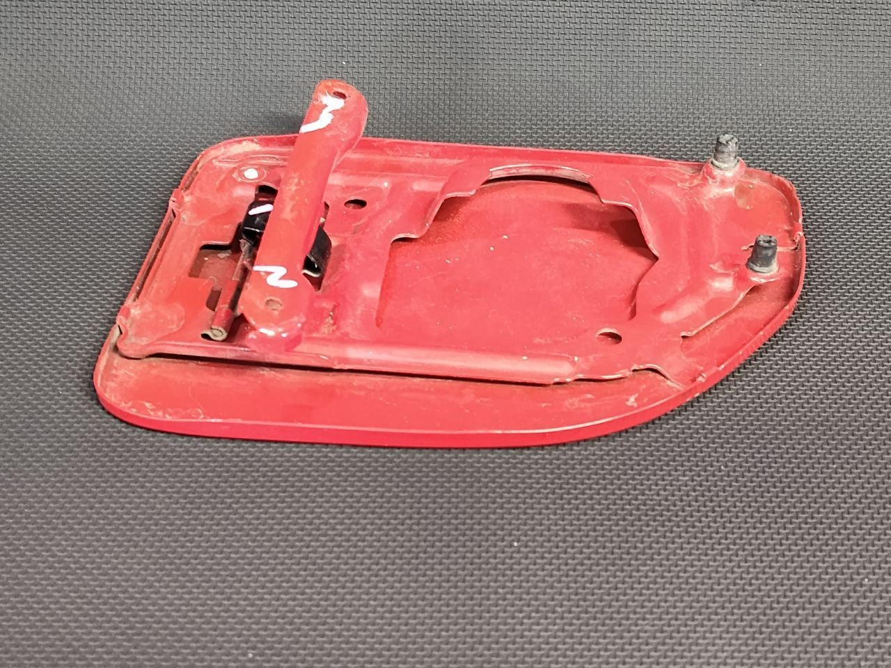 2005-2008 Nissan Xterra Gas Fuel Filler Door Lid A20 Code Red Alert Paint