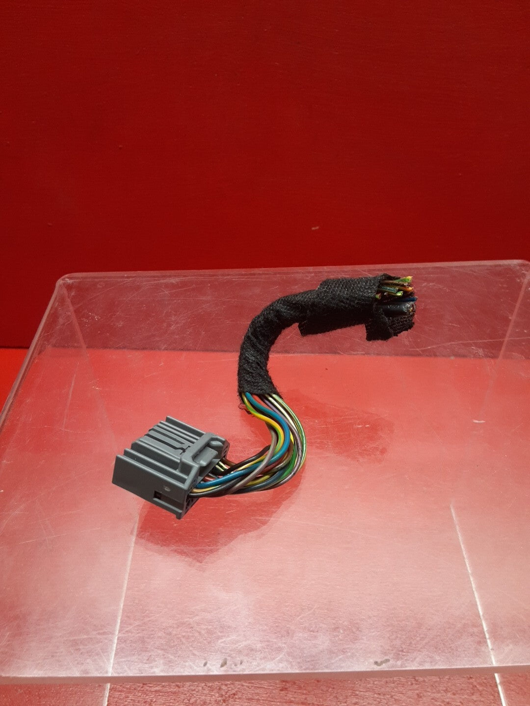 2013- 2017 Range Rover Sport Overhead Map Console Pigtail LR084541