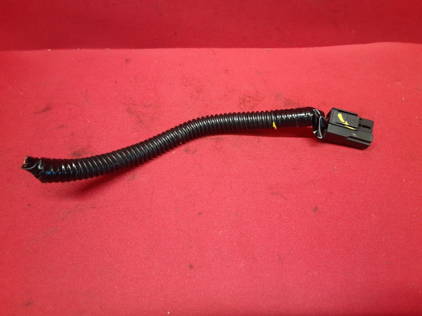 2006 - 2008 Honda Pilot CENTER CONSOLE REAR Cover Power Out PIGTAIL ONLY