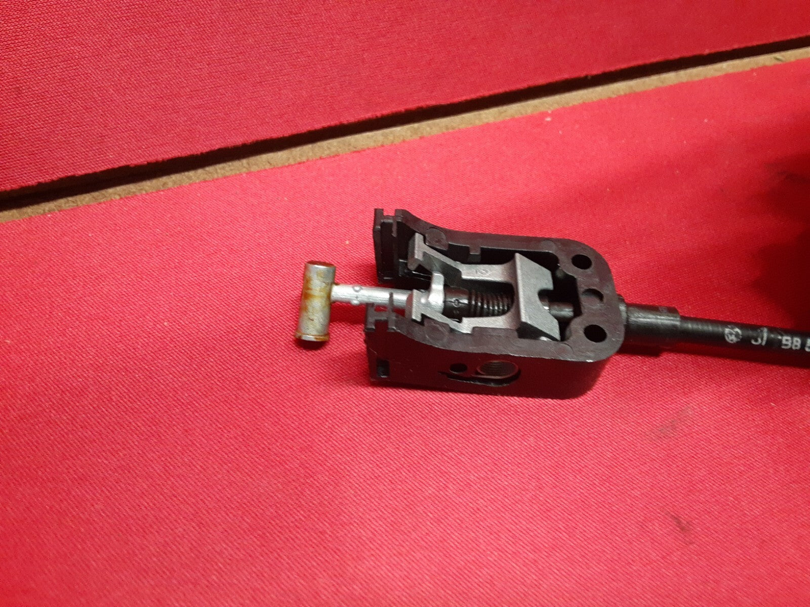 2009 - 2012 VW Tiguan / CC FRONT RIGHT PASSENGER Door Latch Lock Actuator
