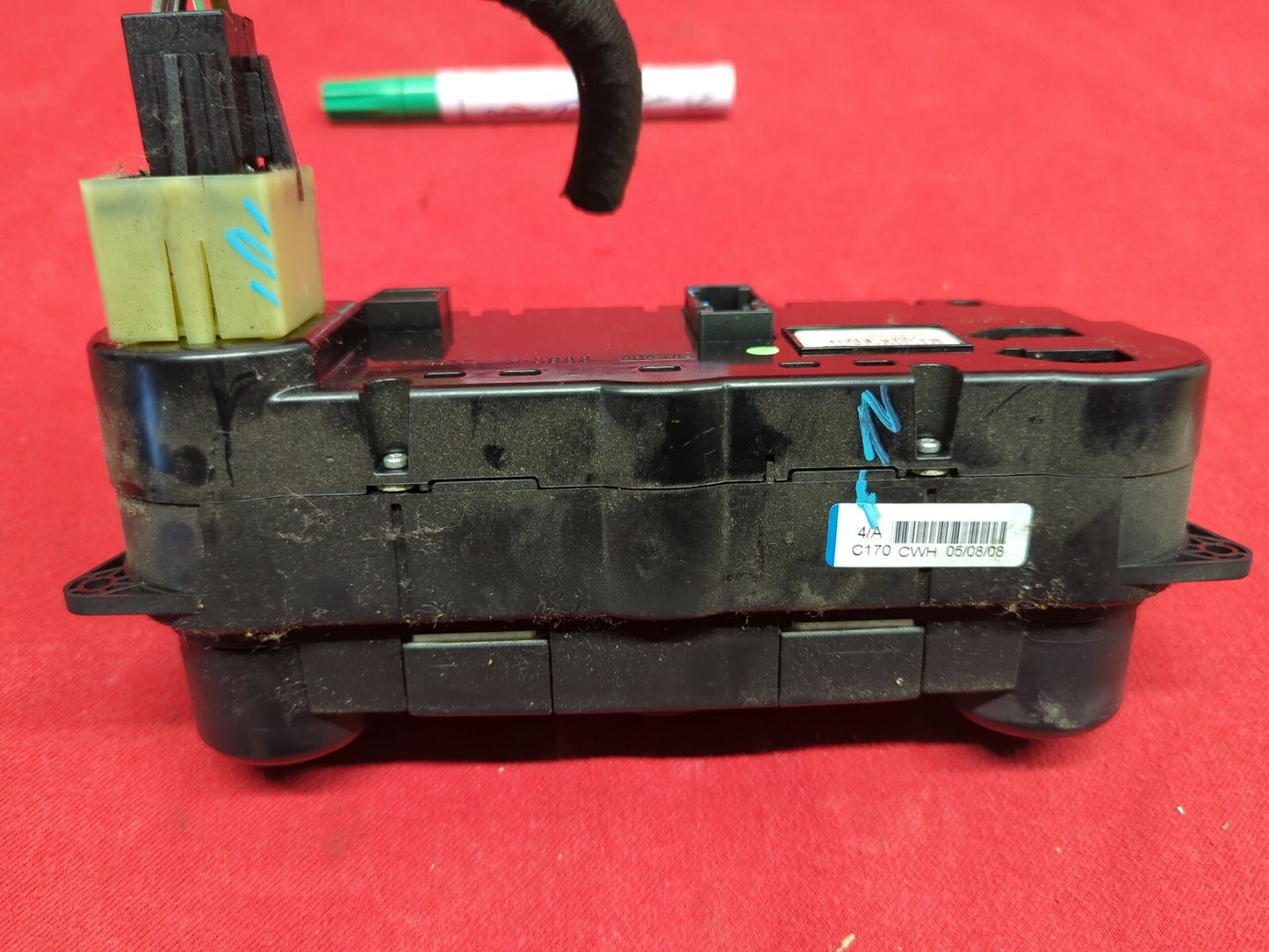2008 2009 2010 2011 Ford Focus Center Bezel Climate A/C Heat Switch Assembly