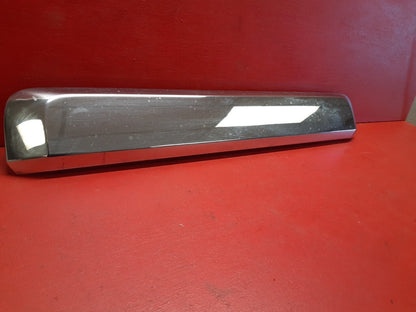 05-07 Nissan Pathfinder Liftgate Center Finish Trim Chrome Molding 90810-EA508