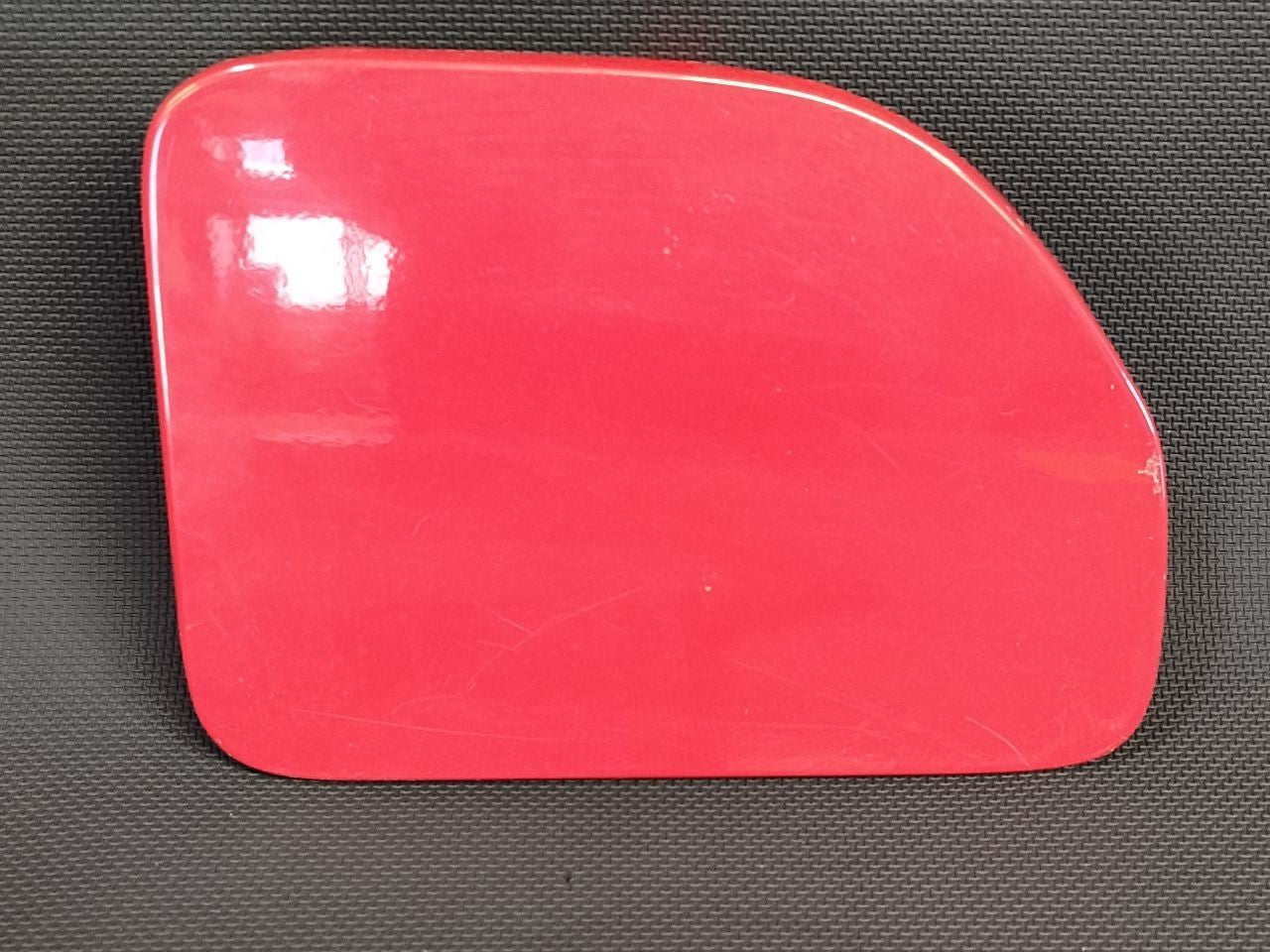 2005-2008 Nissan Xterra Gas Fuel Filler Door Lid A20 Code Red Alert Paint
