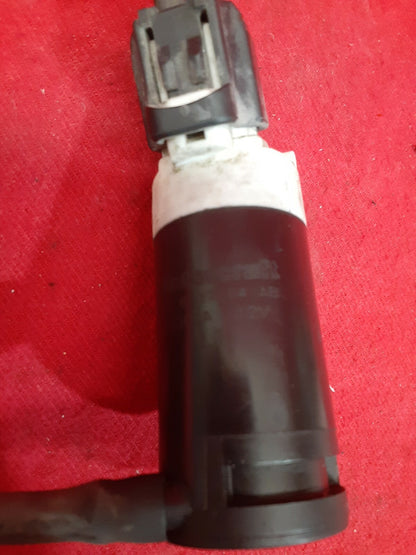 2001 - 2006 Tribute Escape Mariner Wiper Washer Fluid Pump F7C617664AB