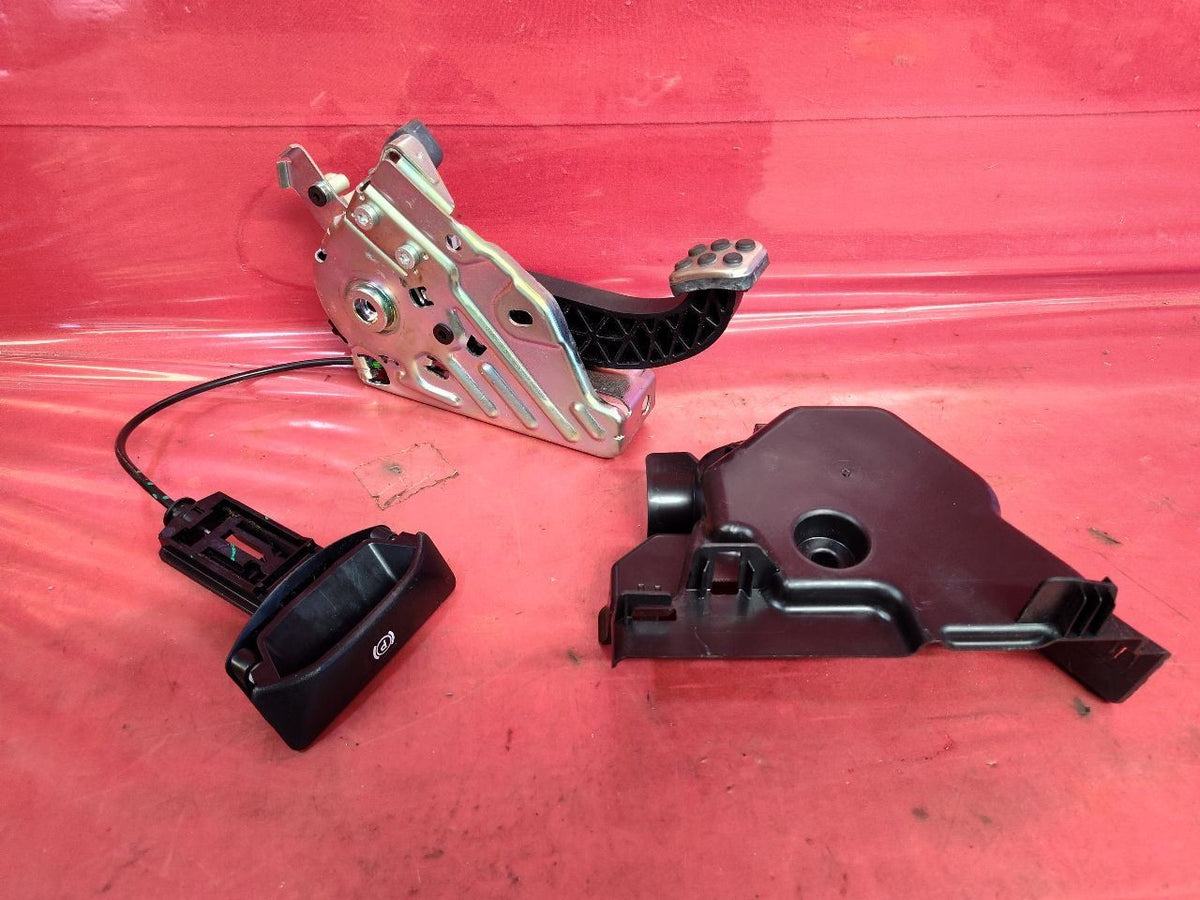 2008-2018 Mercedes Benz Emergency Parking Brake Pedal Cable Lever Cover Set