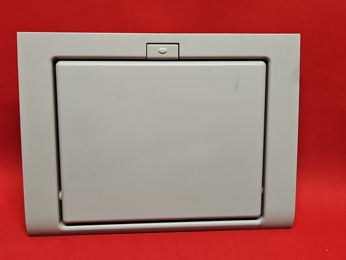 2007 - 2014 GM Chevrolet Tahoe / GMC Yukon Overhead DVD Display Screen Monitor