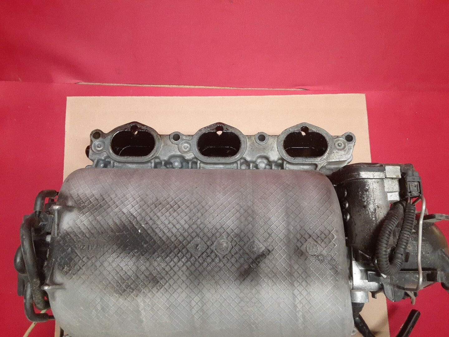 2005 - 2013 Mercedes Benz 3.0L V6 Engine Air Intake Manifold 272-140-22-01