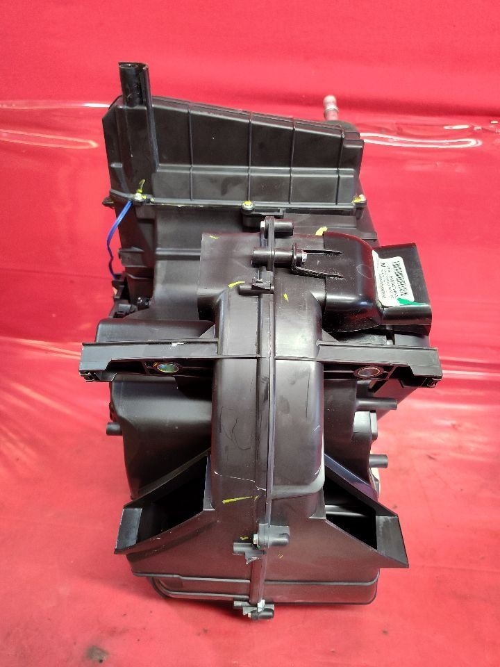 2015-2019 Fiat 500 Climate HVAC Heater Box Core A/C Evaporator Housing Set - 67k